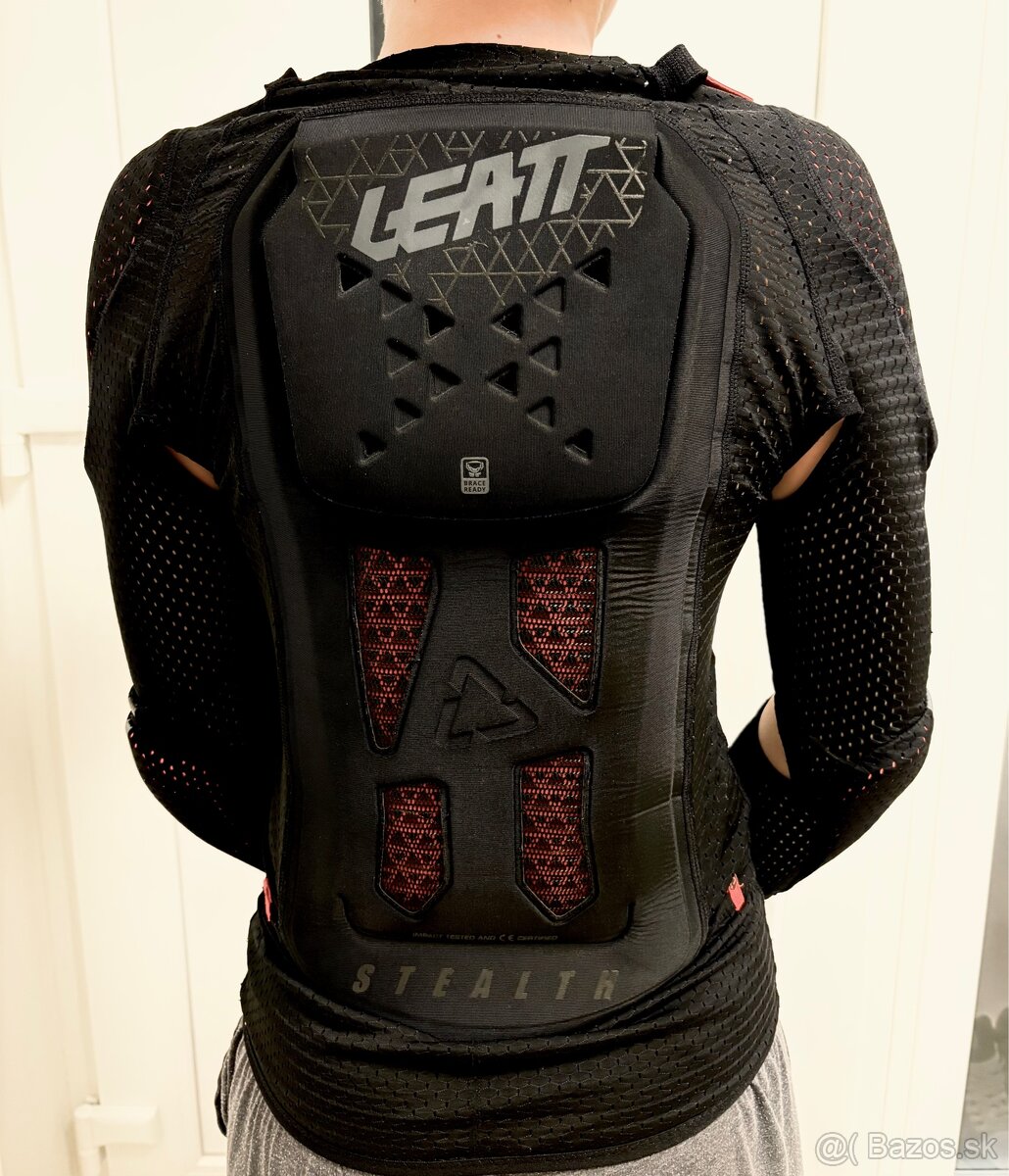 LEATT Hrudny chranic (juniorsky) - 2