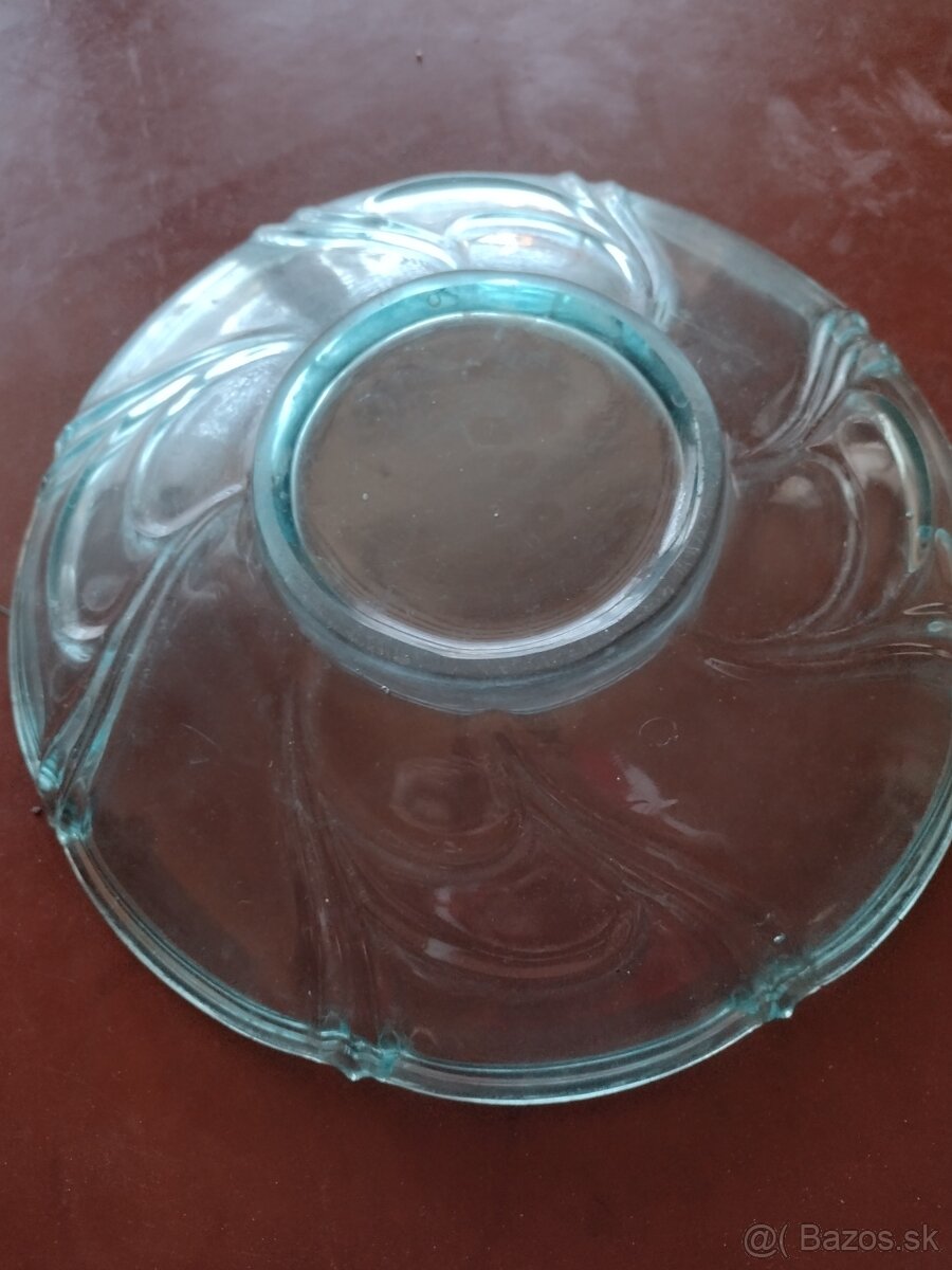Veľký sklenený tanier - 2