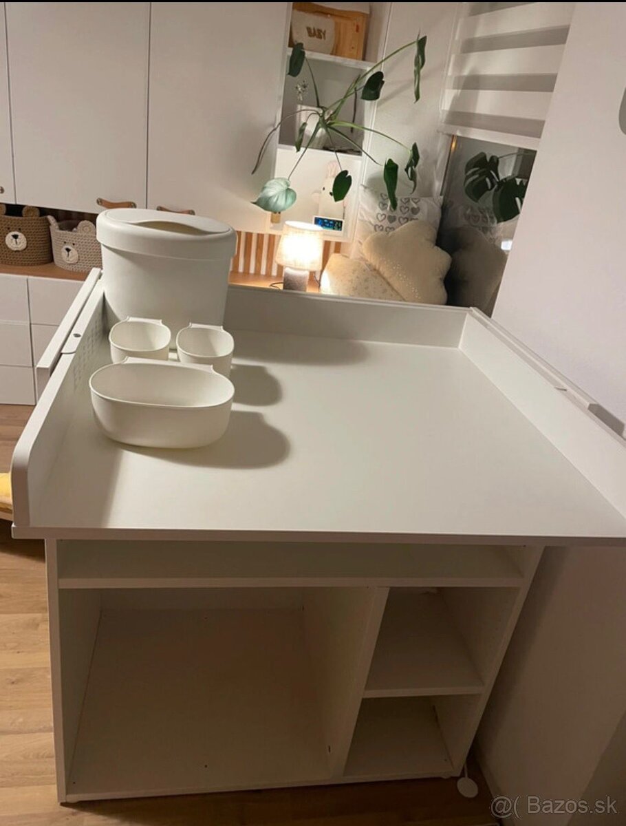 IKEA prebaľovací pult Smästad + príslušenstvo - 2