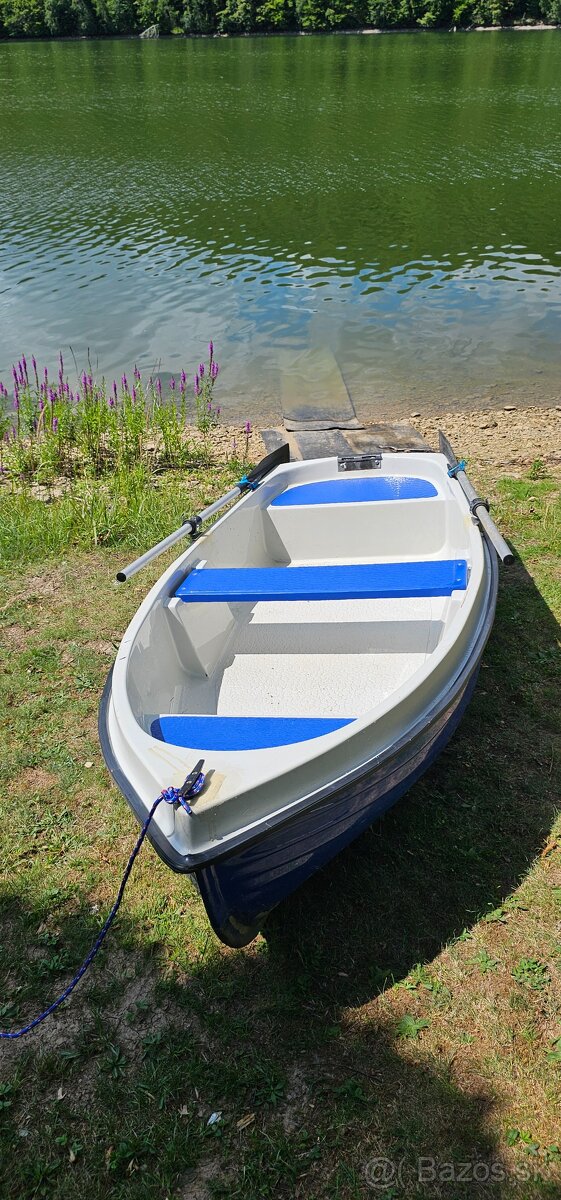 Predám Laminátový čln (Mini Tiny) s príslušenstvom - 2