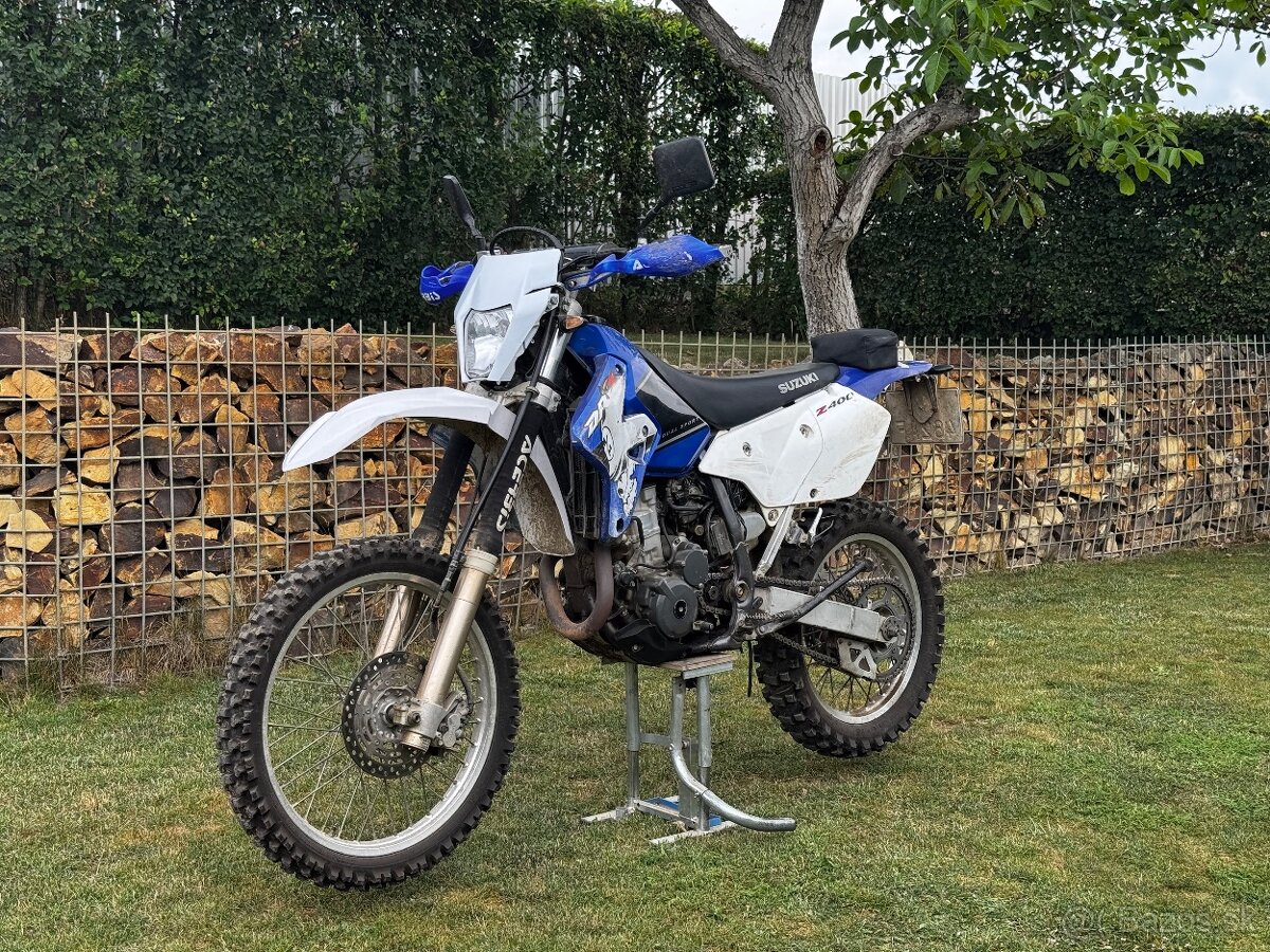 Suzuki DRZ 400 - 2
