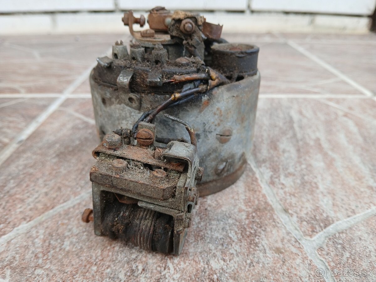 Jawa 250 pérak - 2