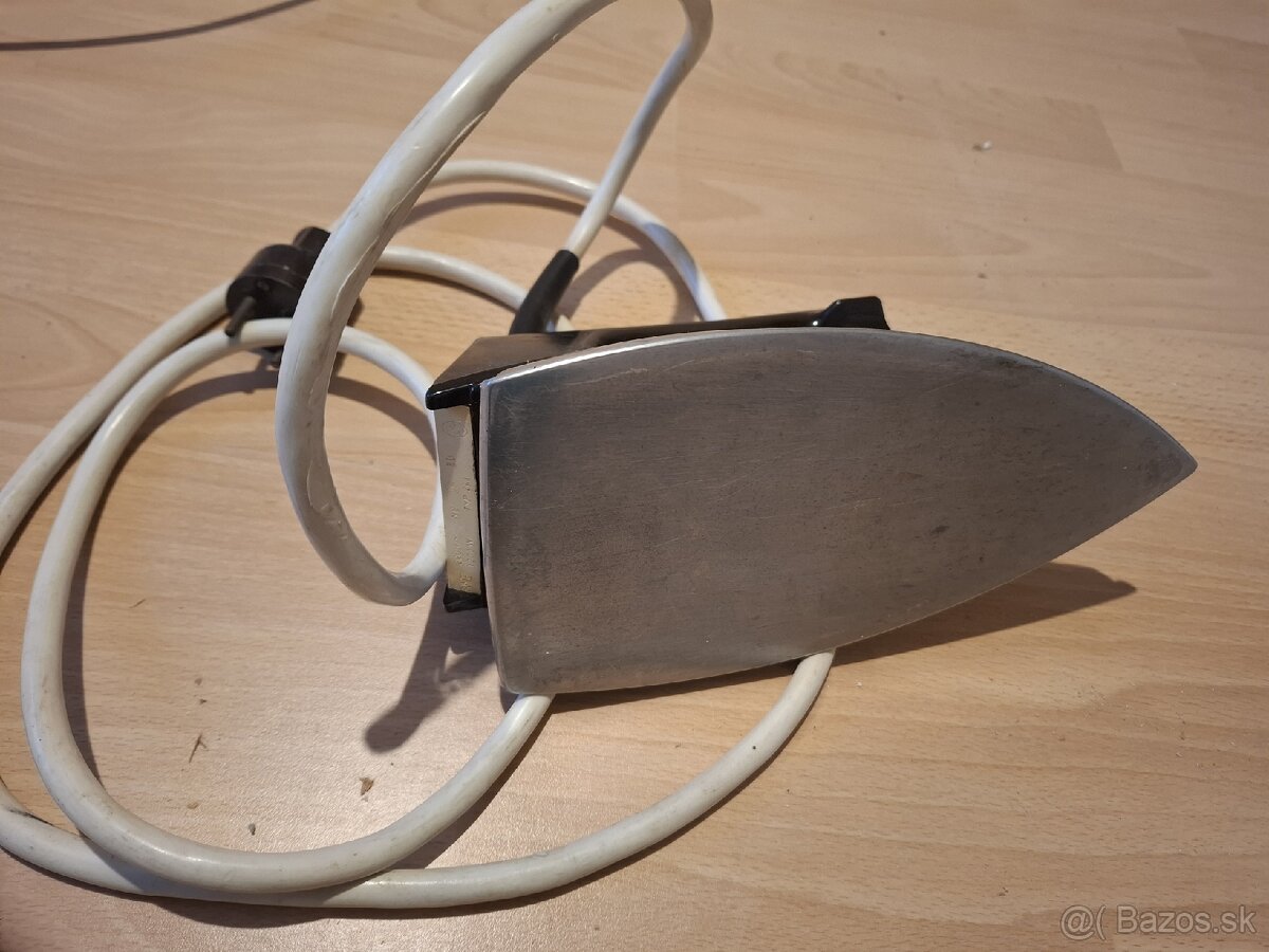 Retro žehlička ETA - 2