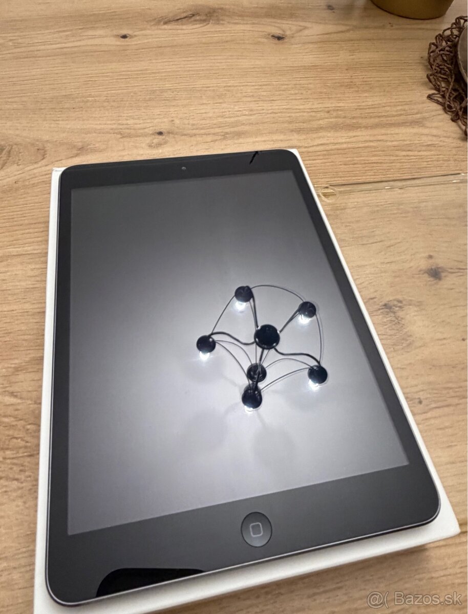 Apple iPad mini 1.gen 16gb BLK - 2