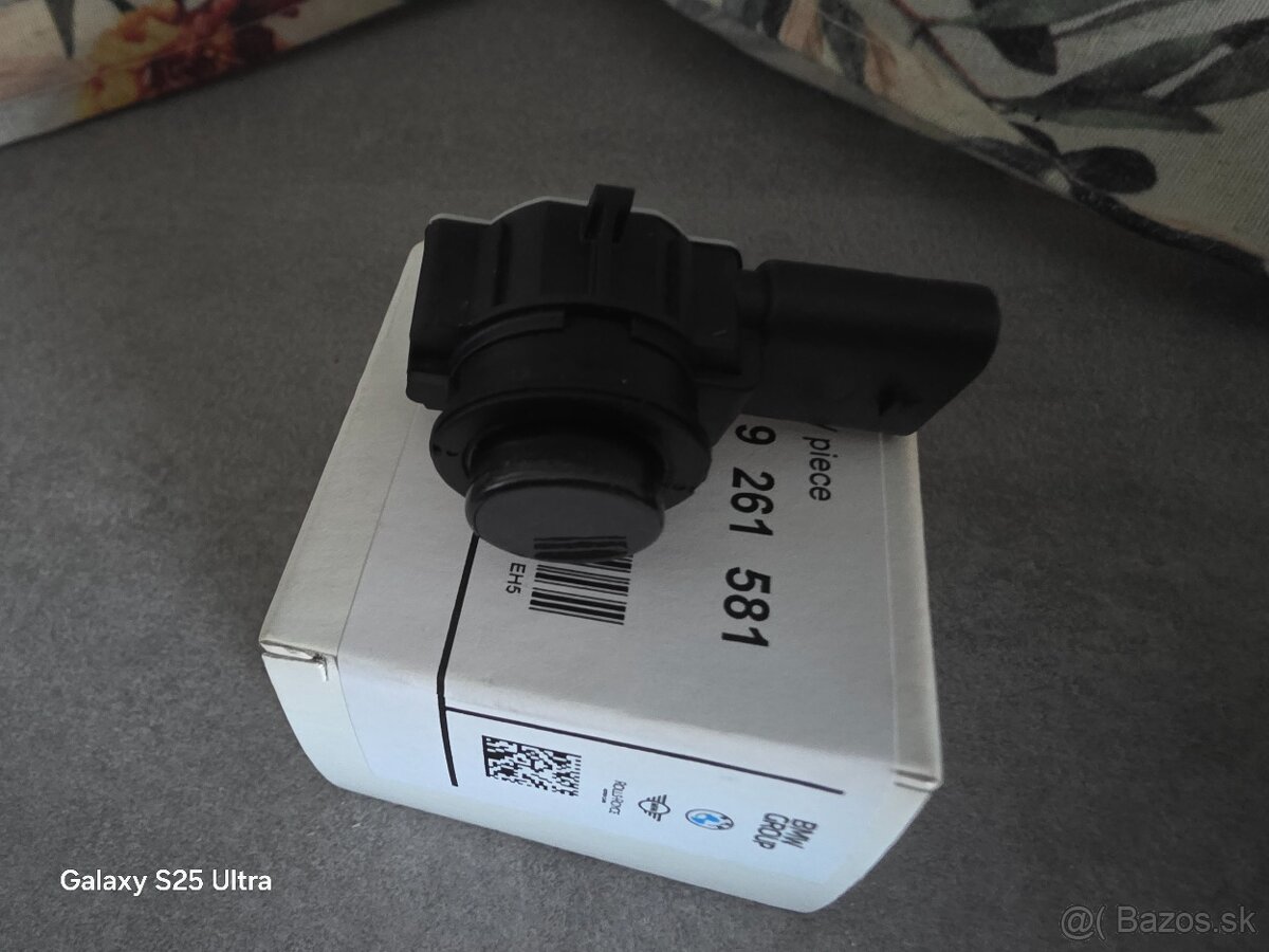 Snímač parkovania cúvania pdc BMW OE 66209261581 - 2