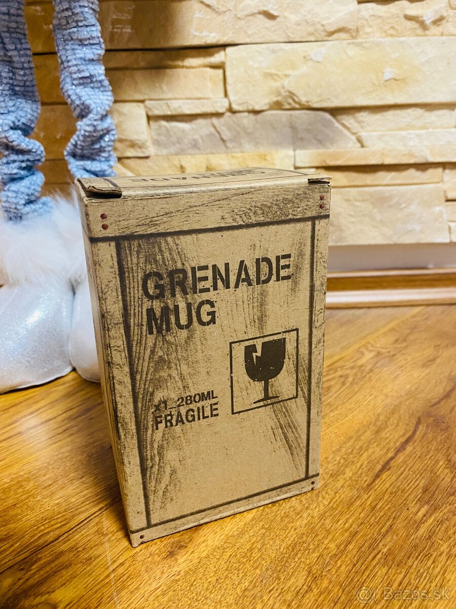 Mug / hrncek keramicky - granat - 2