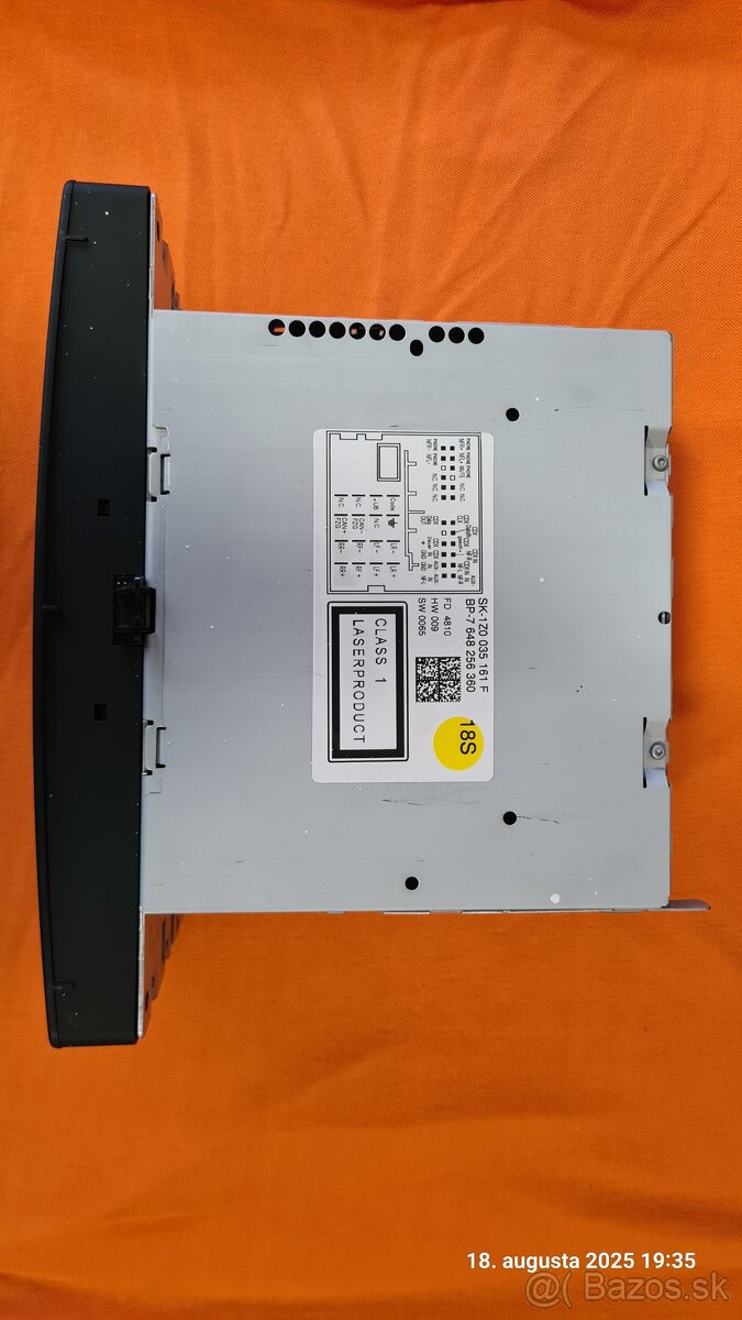 Autorádio do Octavie - 2