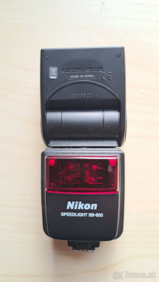 Blesk Nikon SB 600 - 2