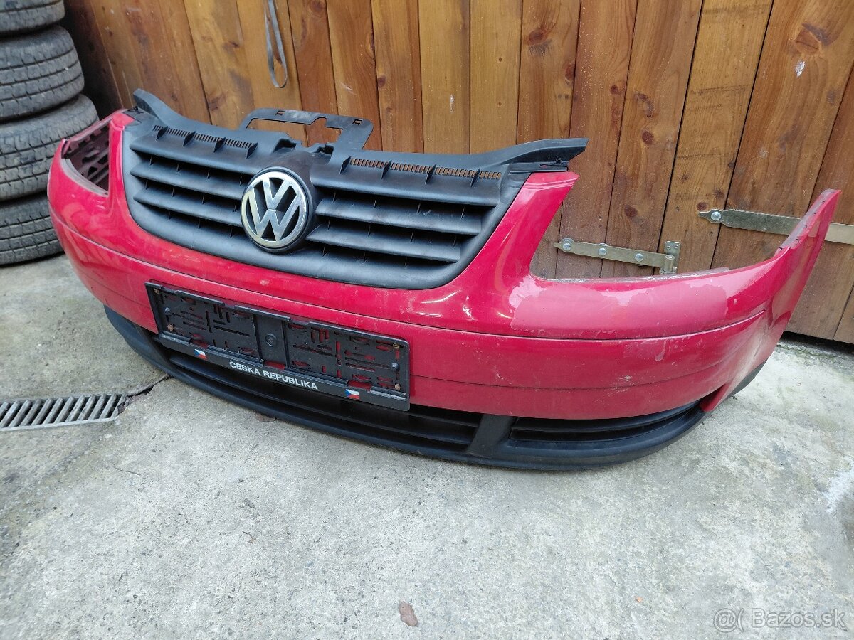 Predám predný nárazník VW Touran 1 - 2