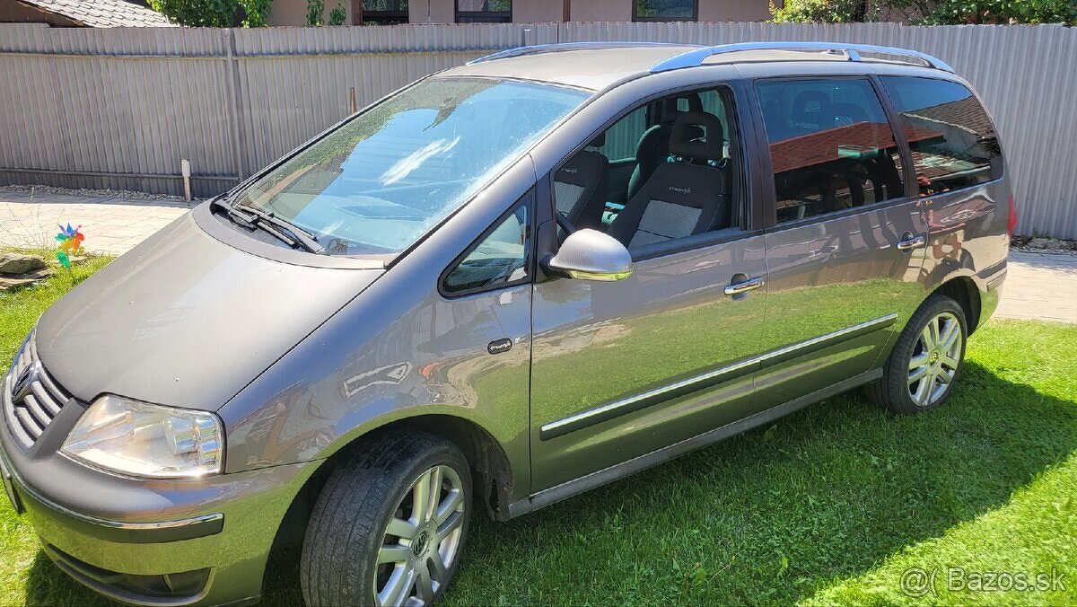 Predám VW Sharan 2.0TDI 103kw - 2