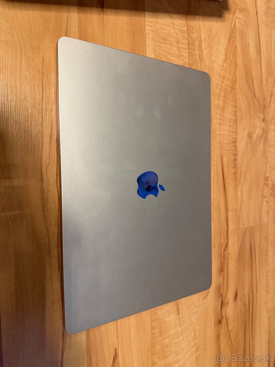 Apple MacBook Air M3 2024 15.3 8GB/256GB Starlight - 2