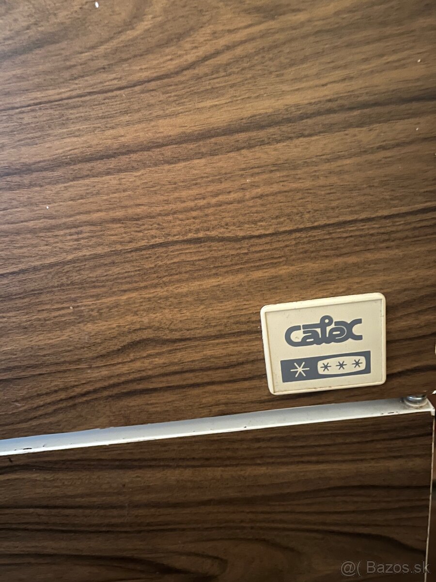 Chladnička s mrazničkou - 2