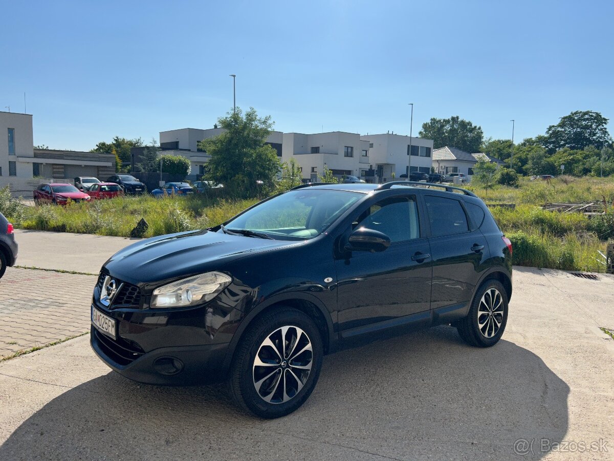 Nissan Qashqai 1.6 dCi 4x4 - 2