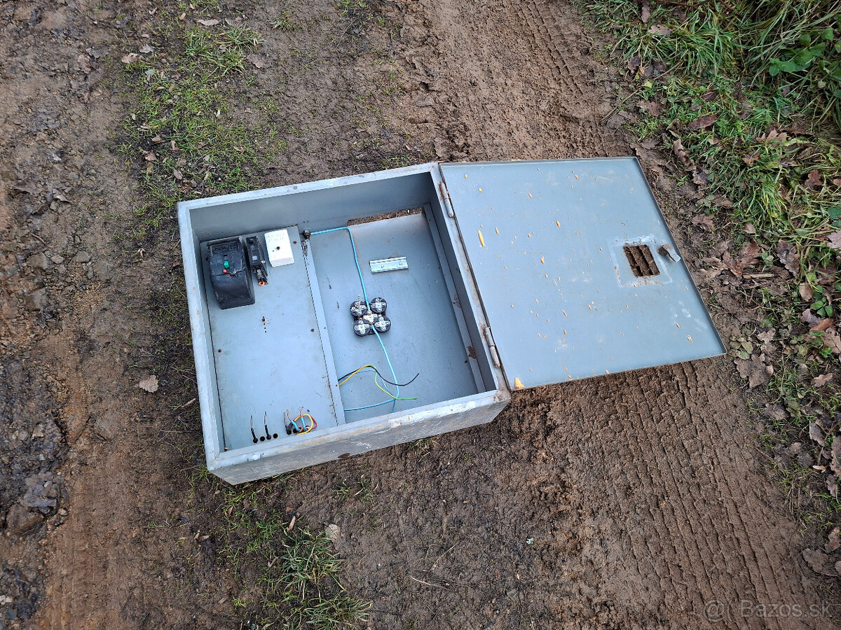 ROZVODNA ELEKTRICKA SKRINA - 2