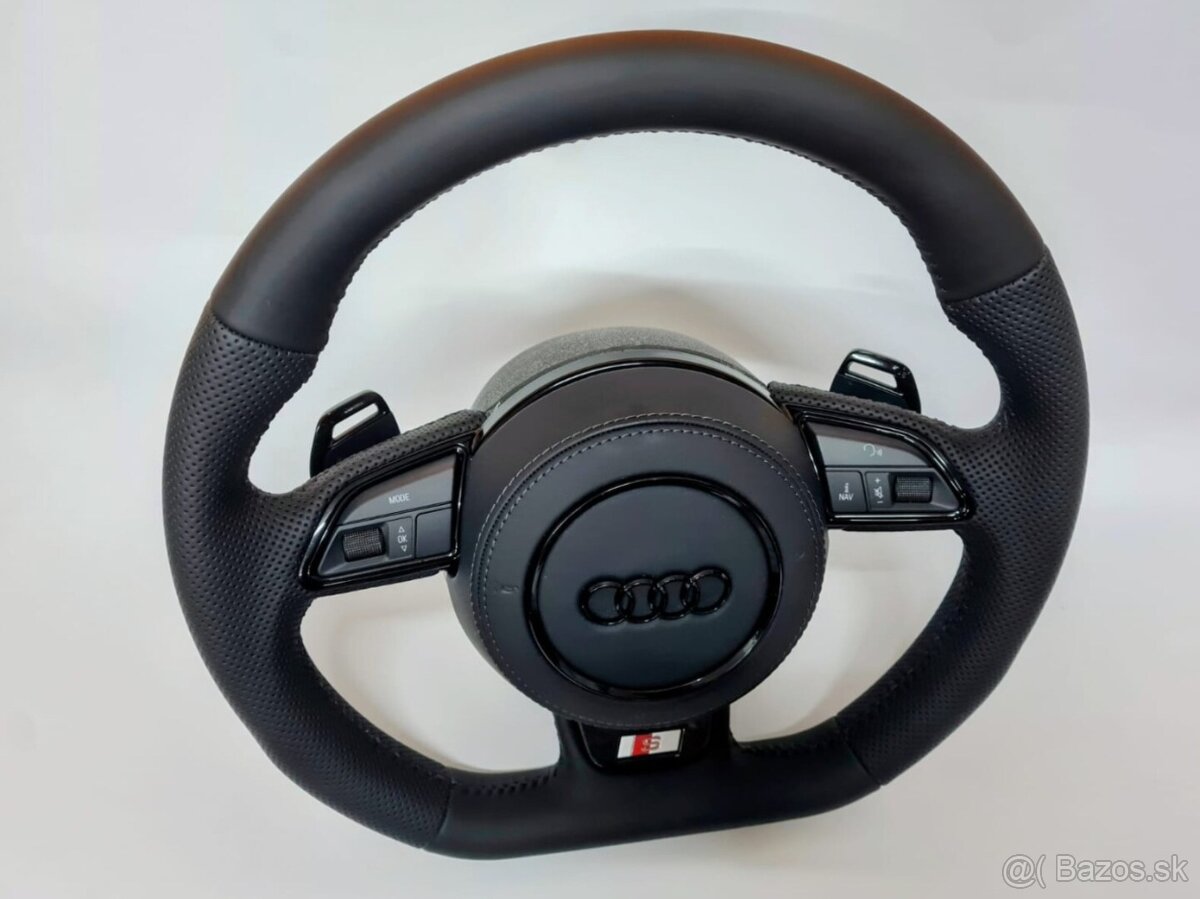 AUDI MULTIFUNKCNY VOLANT S AIRBAGOM A PADLAMI, čierna niť - 2