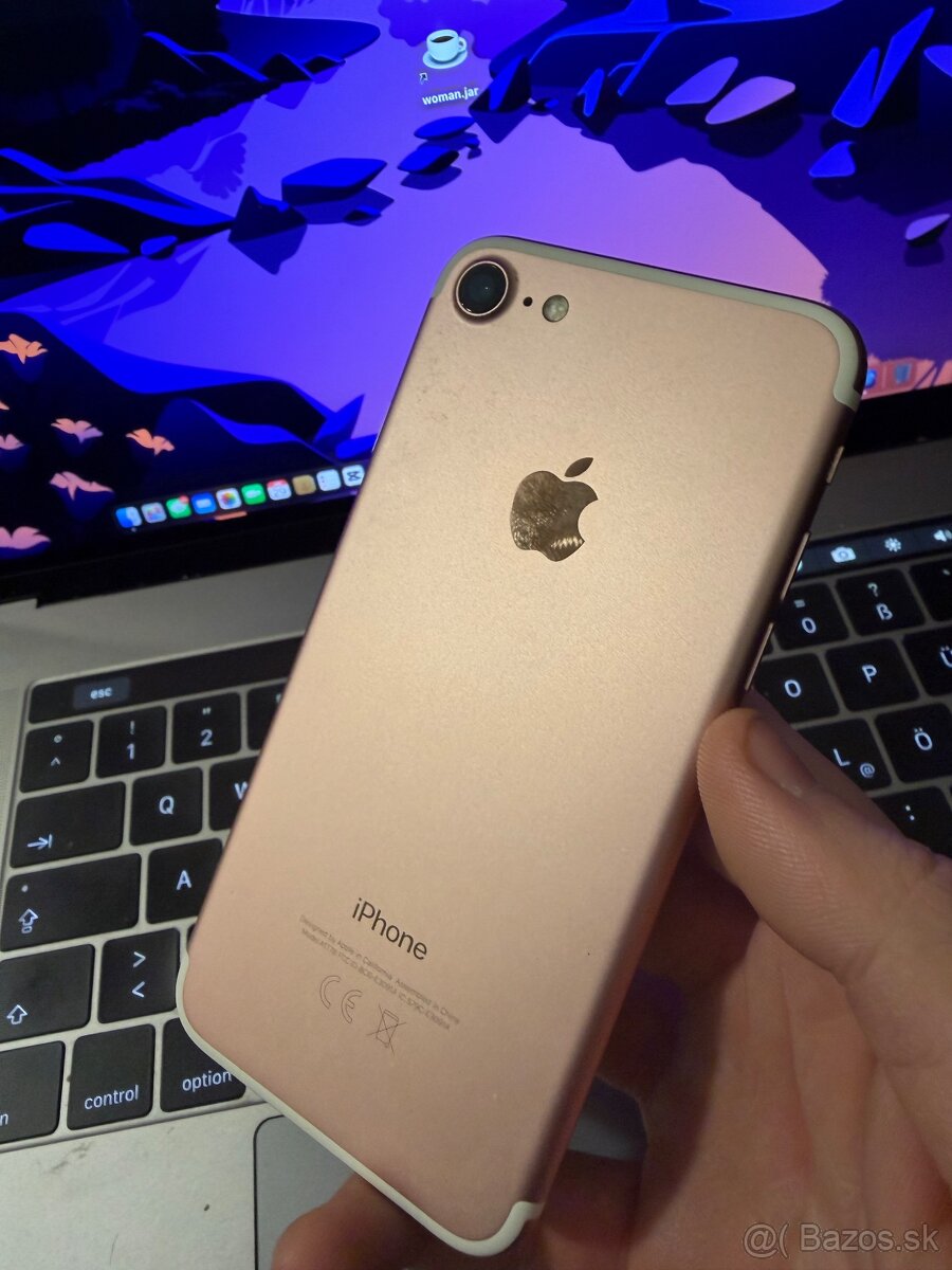 iPhone 7 Rose Gold 128GB + nabíjačka + Kryt - 2
