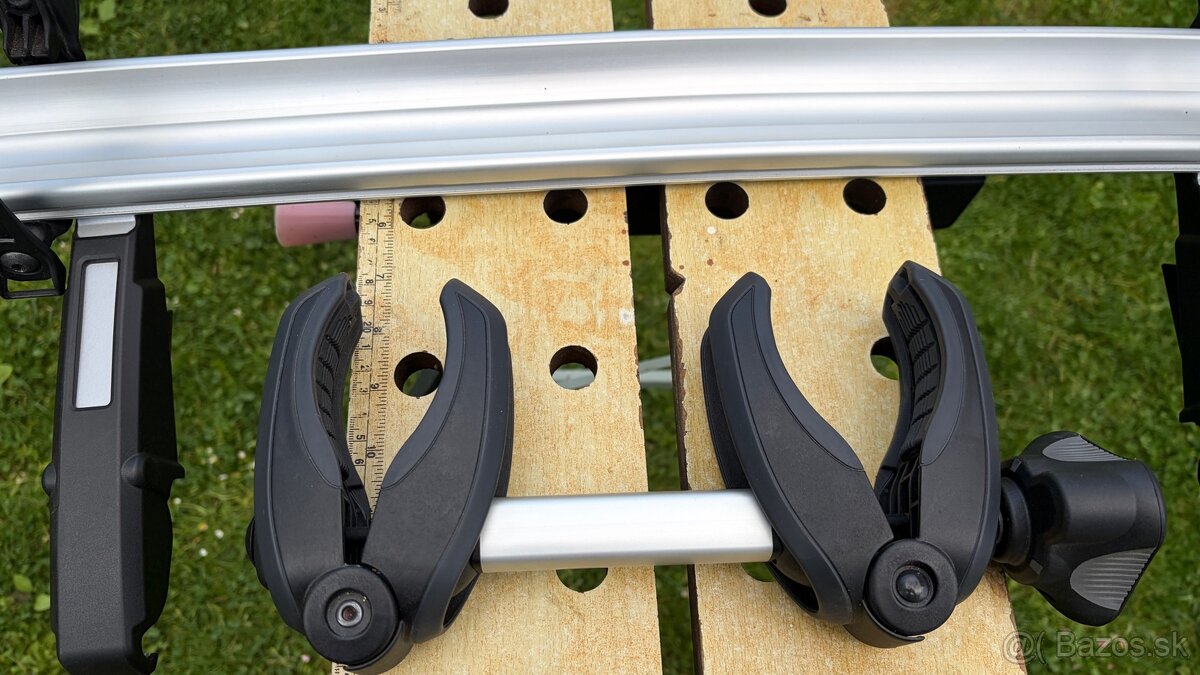 Thule VeloSpace XT adaptér na 4 bicykel - 2