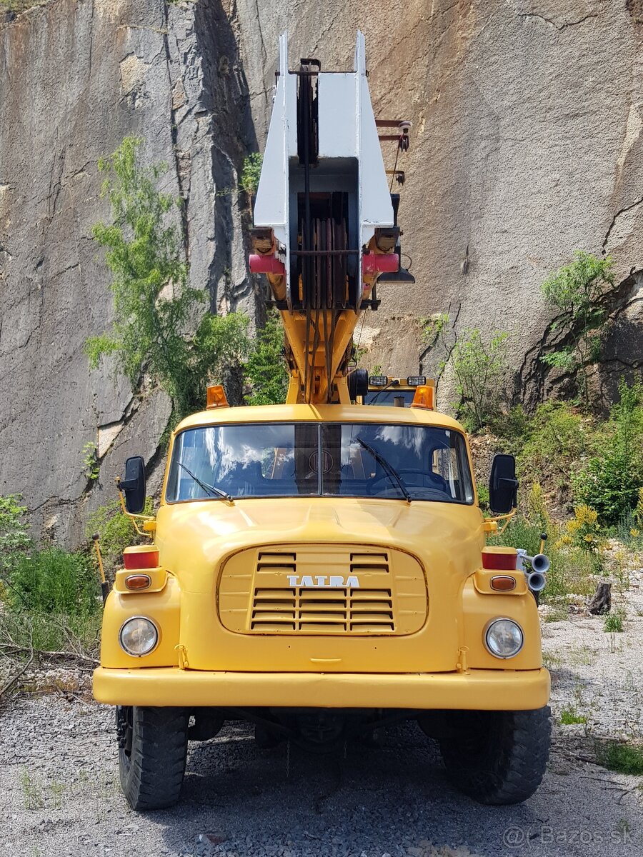 Tatra 148 AD 160 - 2