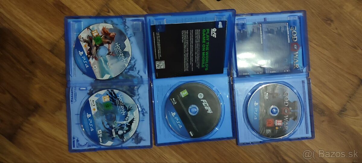 Playstation 4 Pro + 3 hry - 2