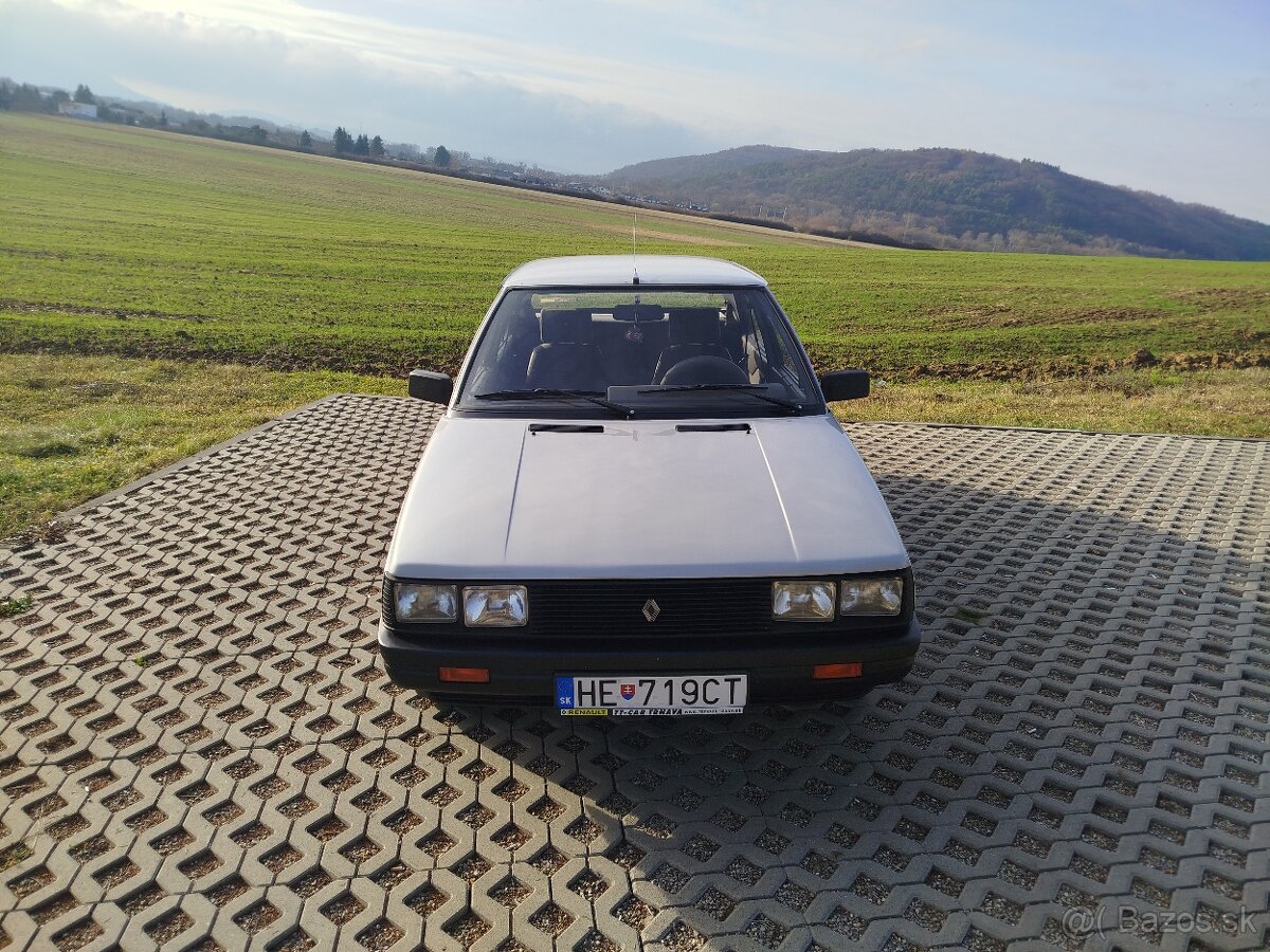 Renault 11 - 2
