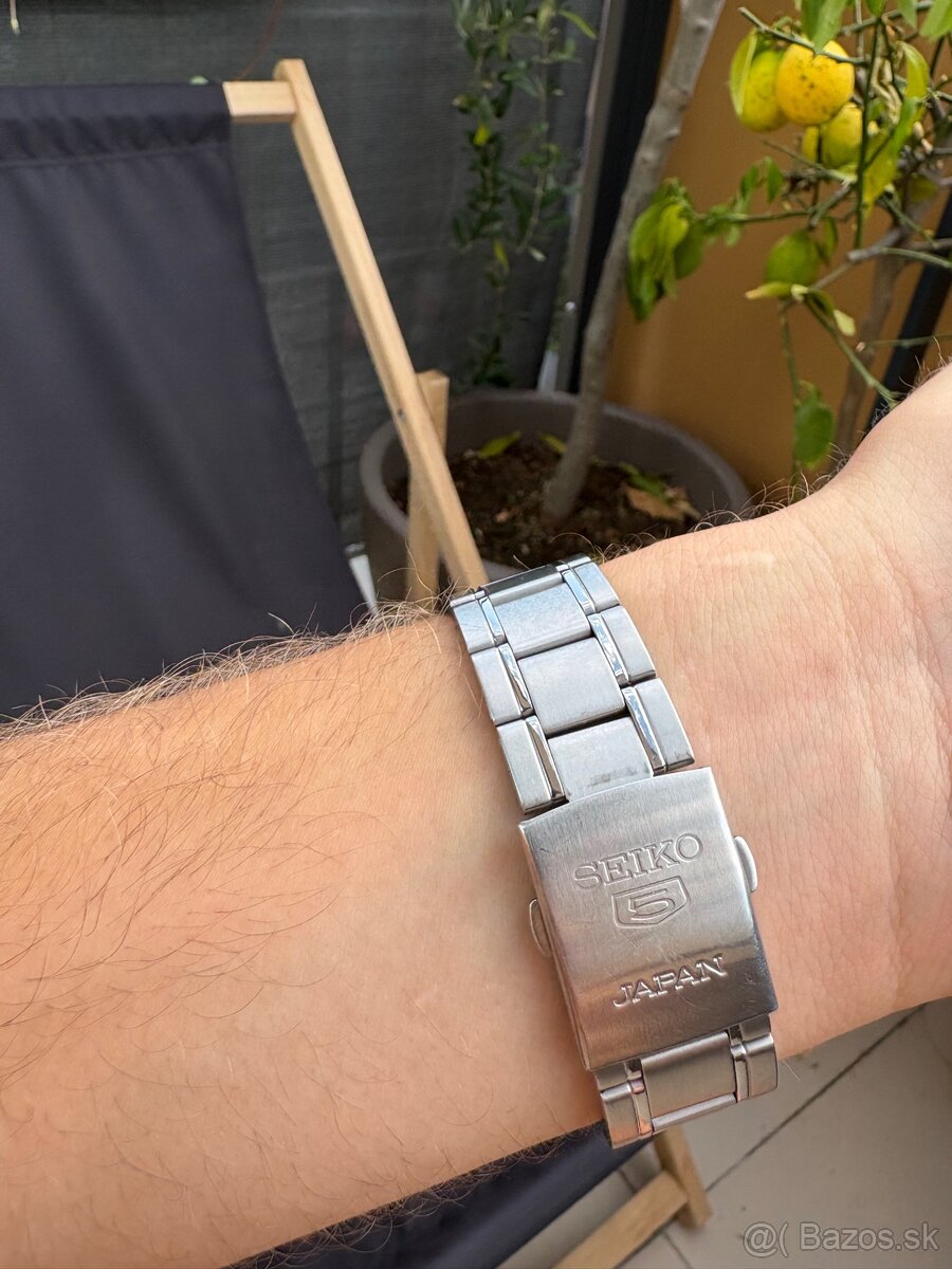 Seiko 5 automatic Arabic dial SNKP21J1 - 2