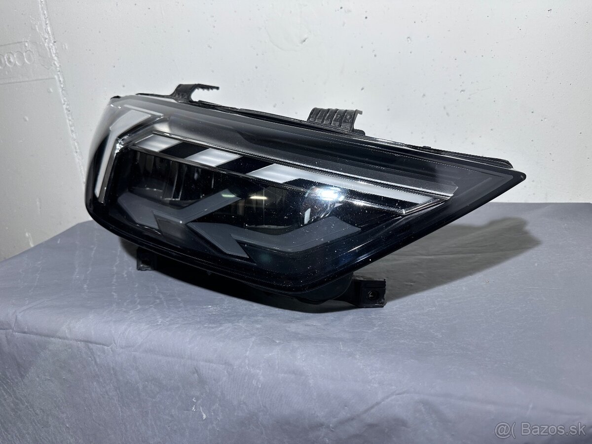 Audi A1 82A pravé full led světlo - 2