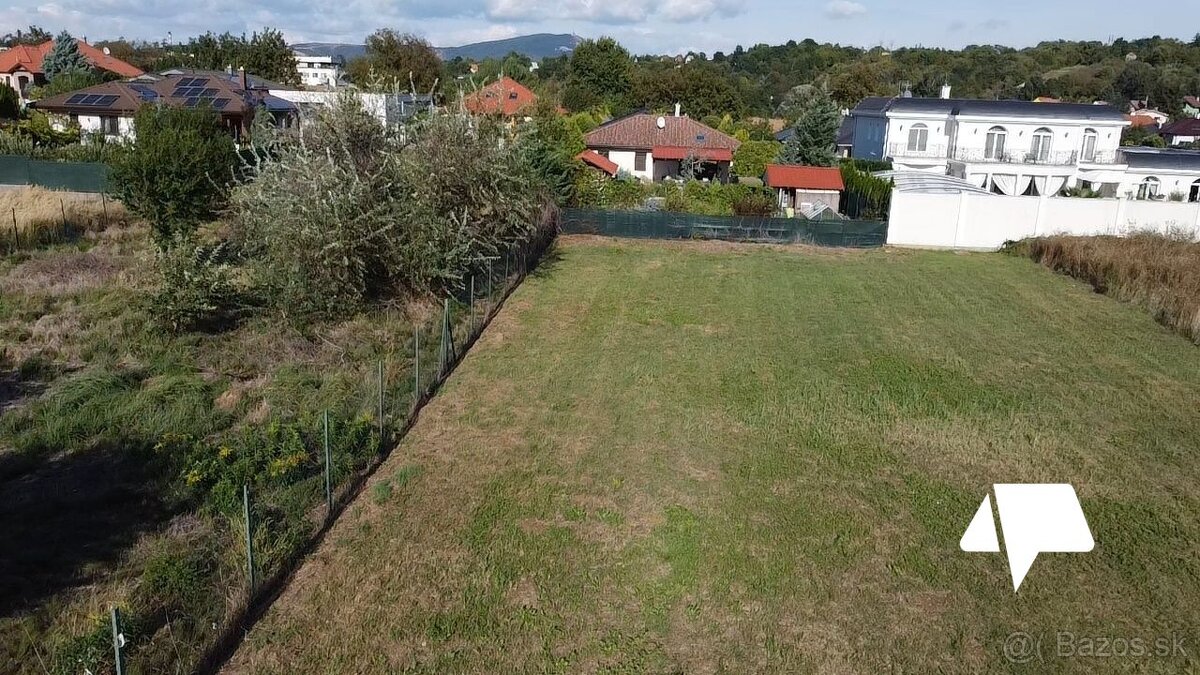 Predaj veľký stavebný pozemok Nitra- Kynek- všetky siete, š  - 2