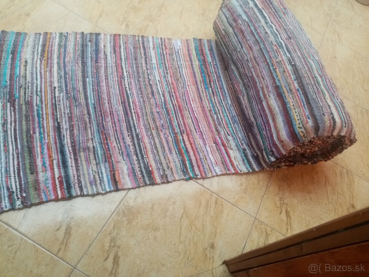 Tkaný koberec - 2