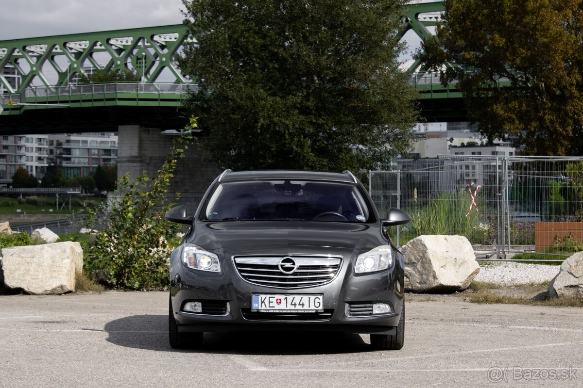 Opel Insignia ST 2.0 CDTI 195k Sport AWD - 2