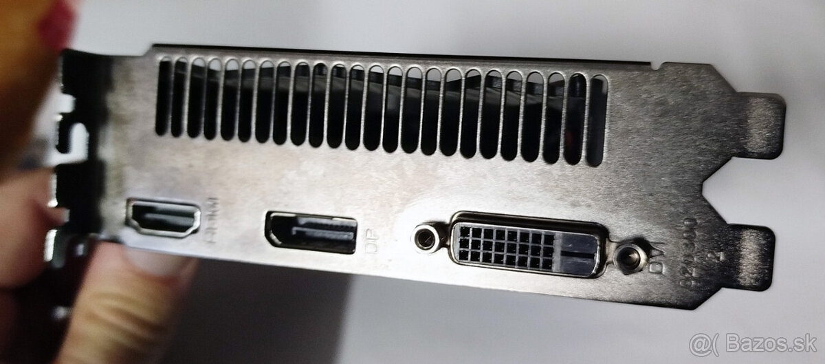 ZOTAC GAMING GeForce GTX 1650 4GB OC - 2