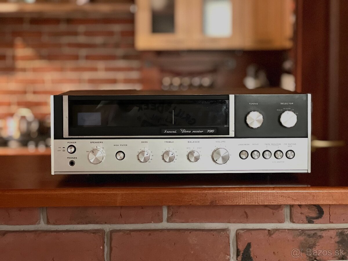 Vintage receiver Sansui 7010 - 2
