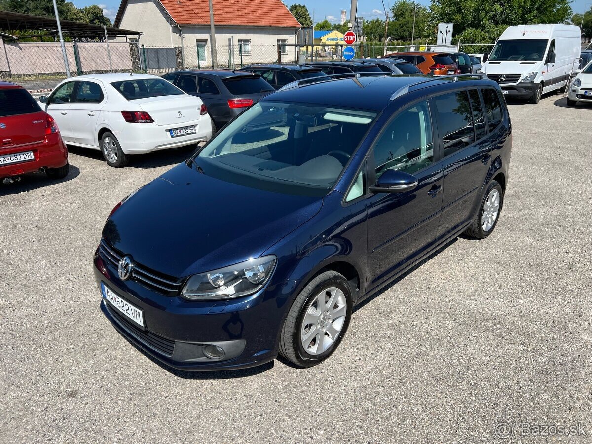 VW Touran 2.0TDI diesel, 103kW, MT/6, rok:08.2010. - 2