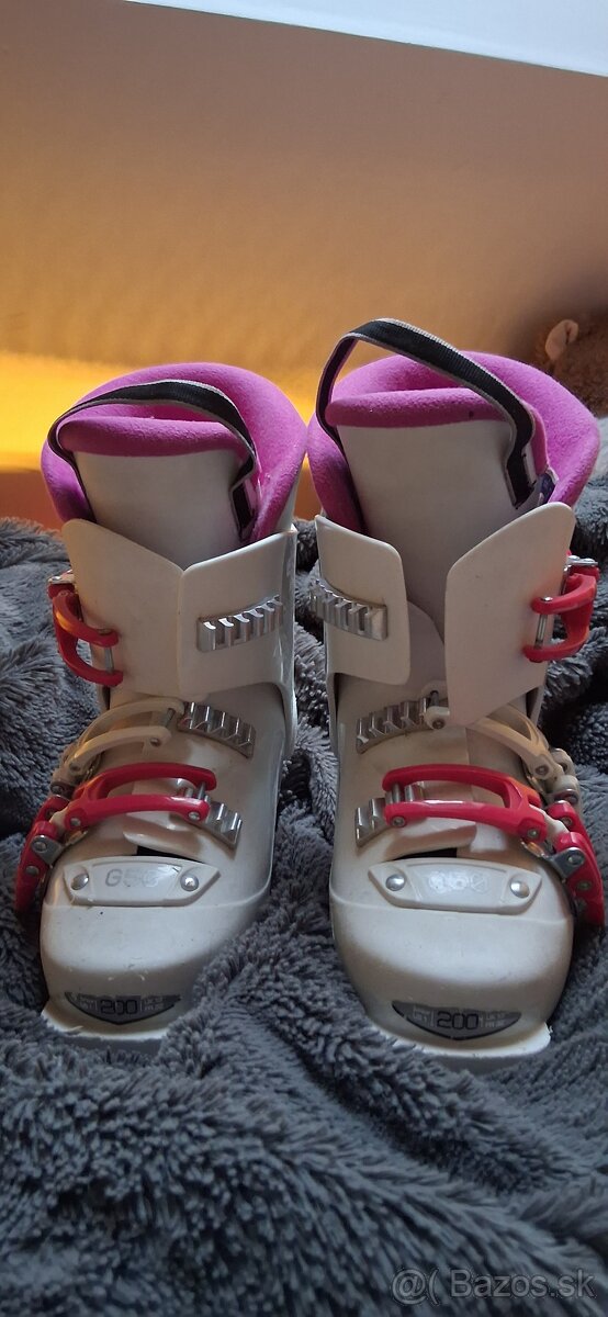 Dievčenské lyžiarky - 2