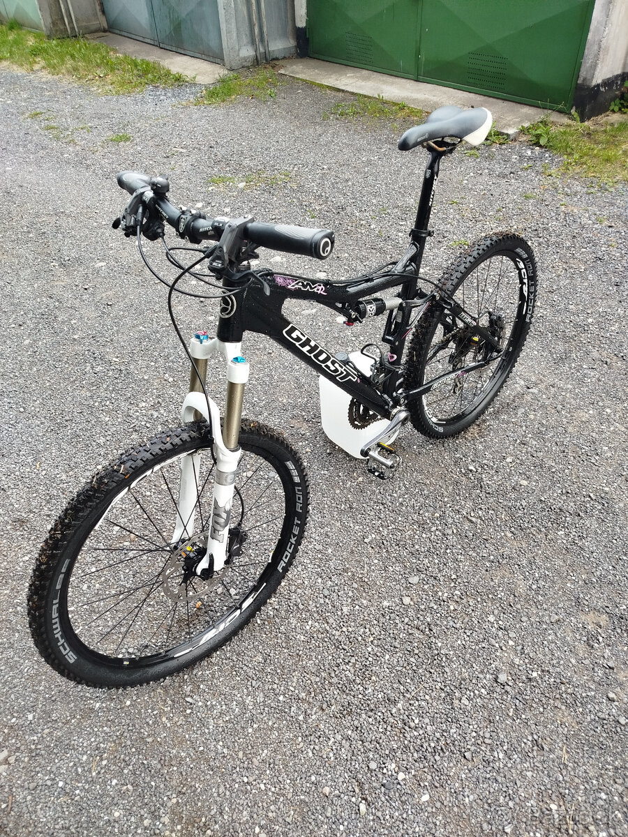 celoodpruzeny Ghost MISS AMR 5700 - 2