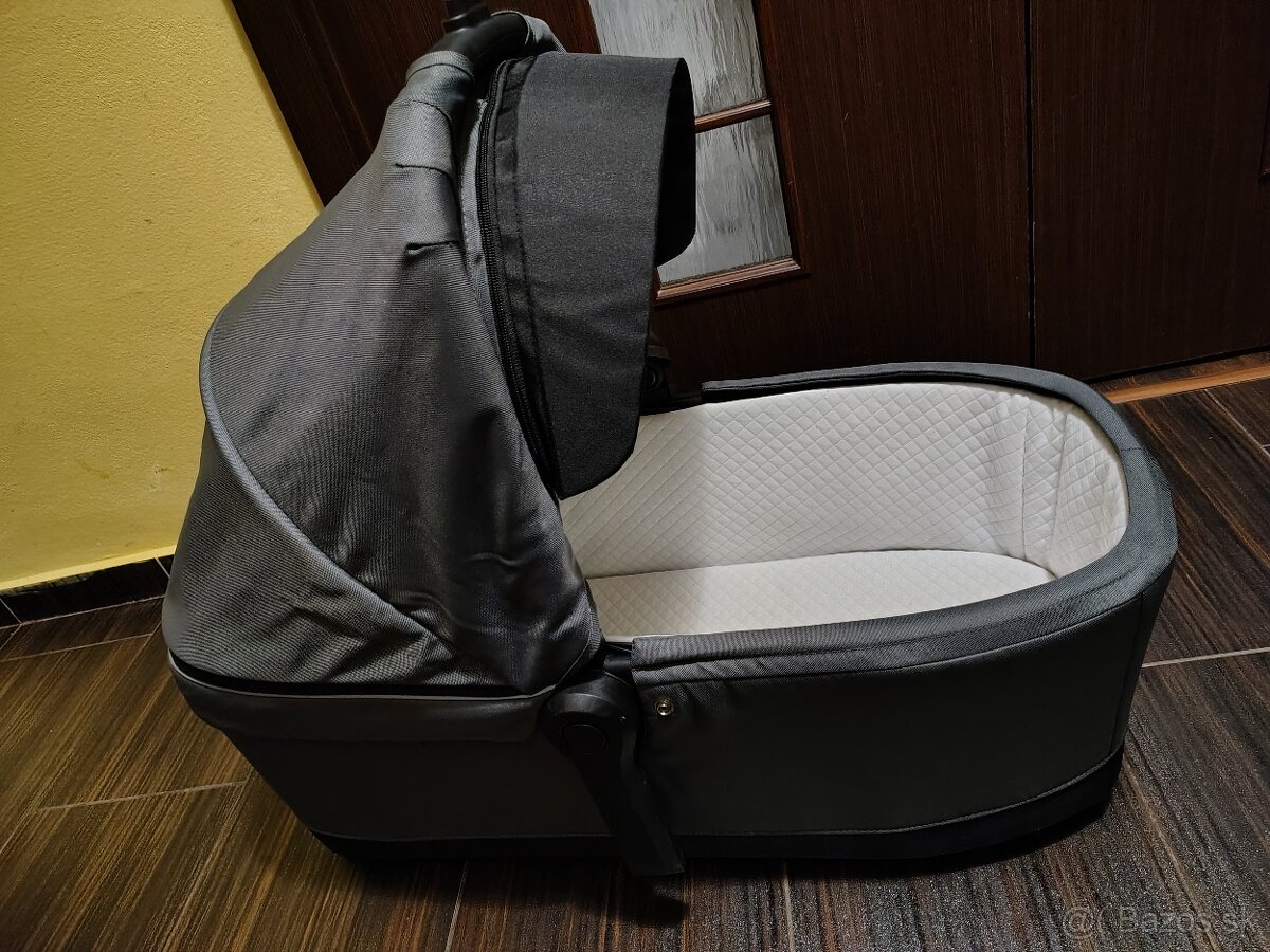 Vanička Thule Sleek - 2