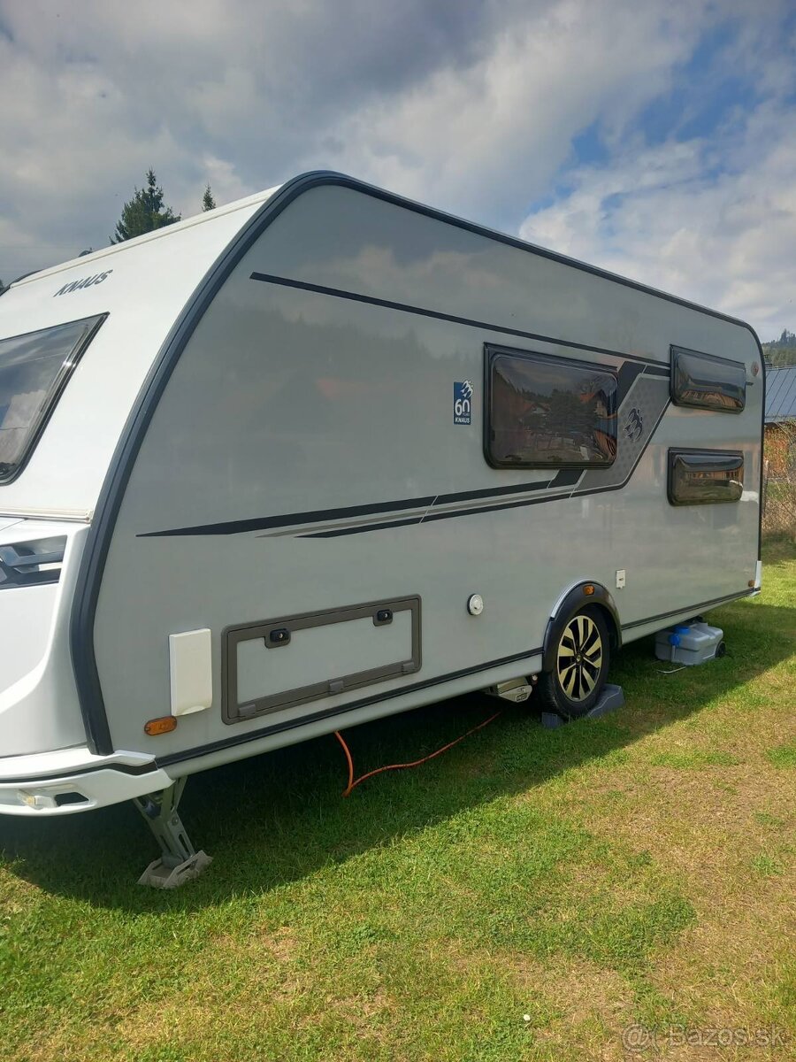 Knaus Sudwind 500 QDK obytný príves - 2