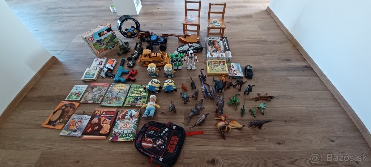 hračky mix - 2