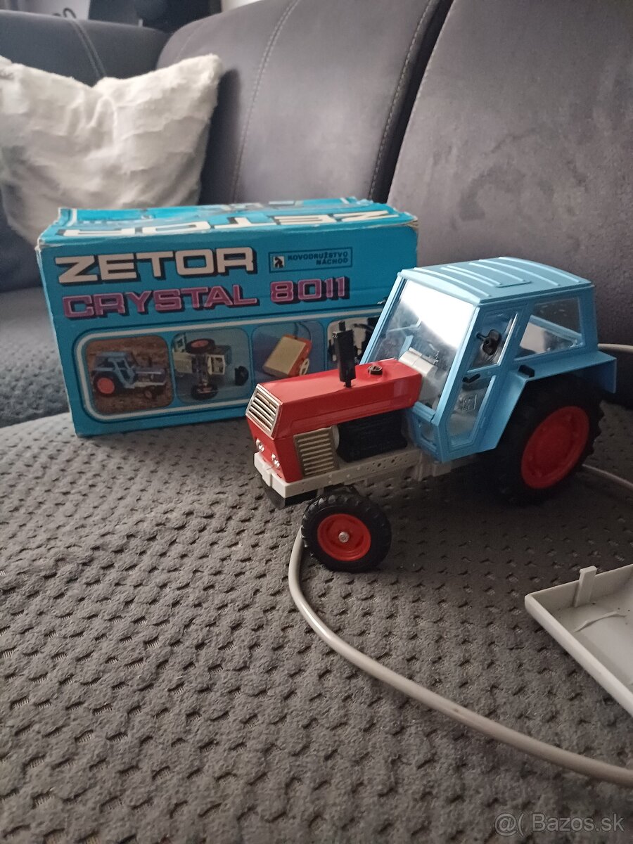 Predám traktor kdn - 2