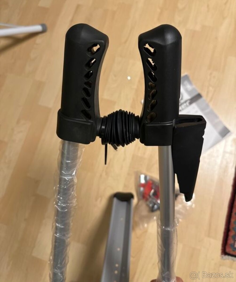 Nosic bicykla na stresne priecniky - 2