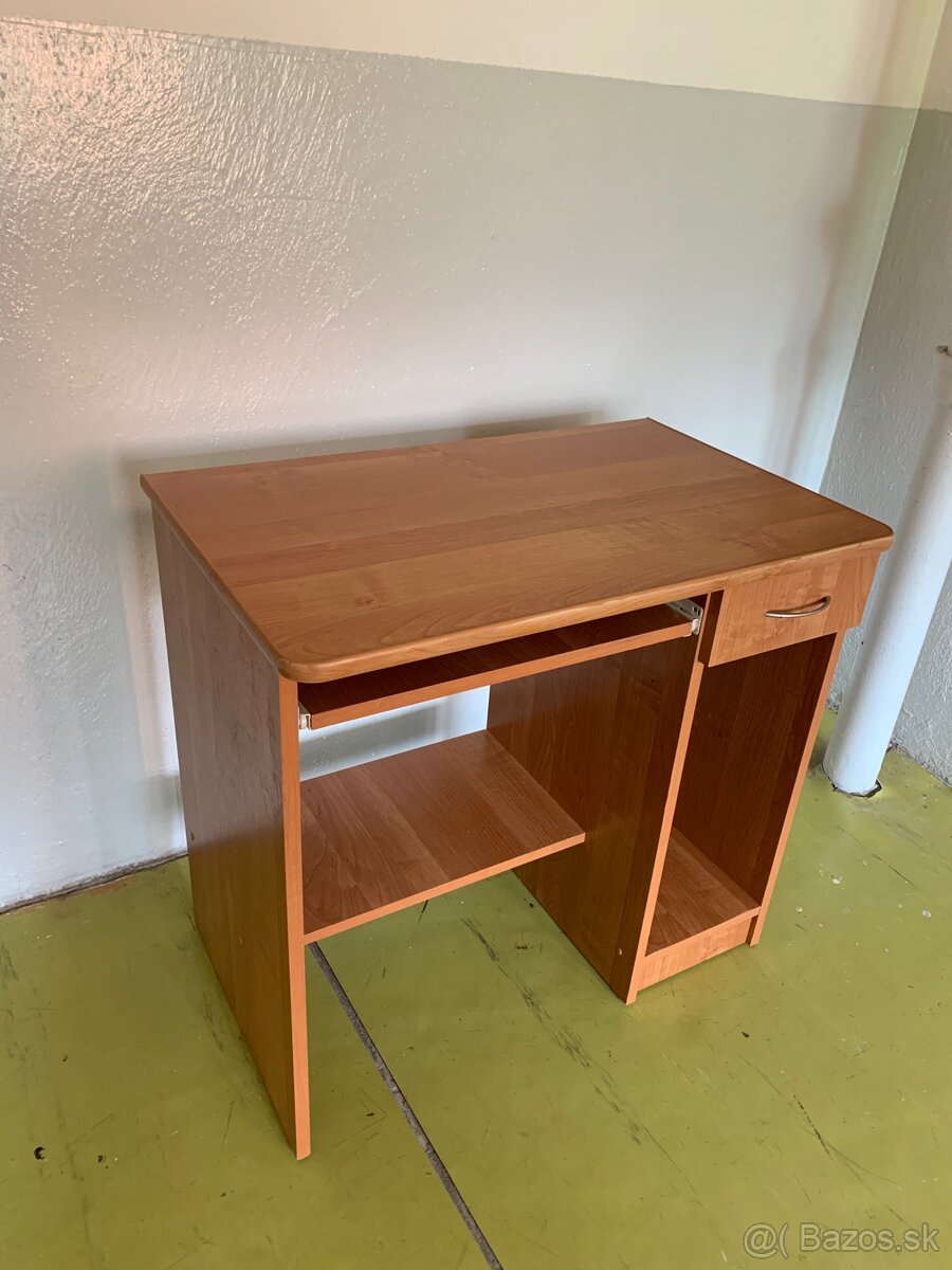 PC Stolík - 2