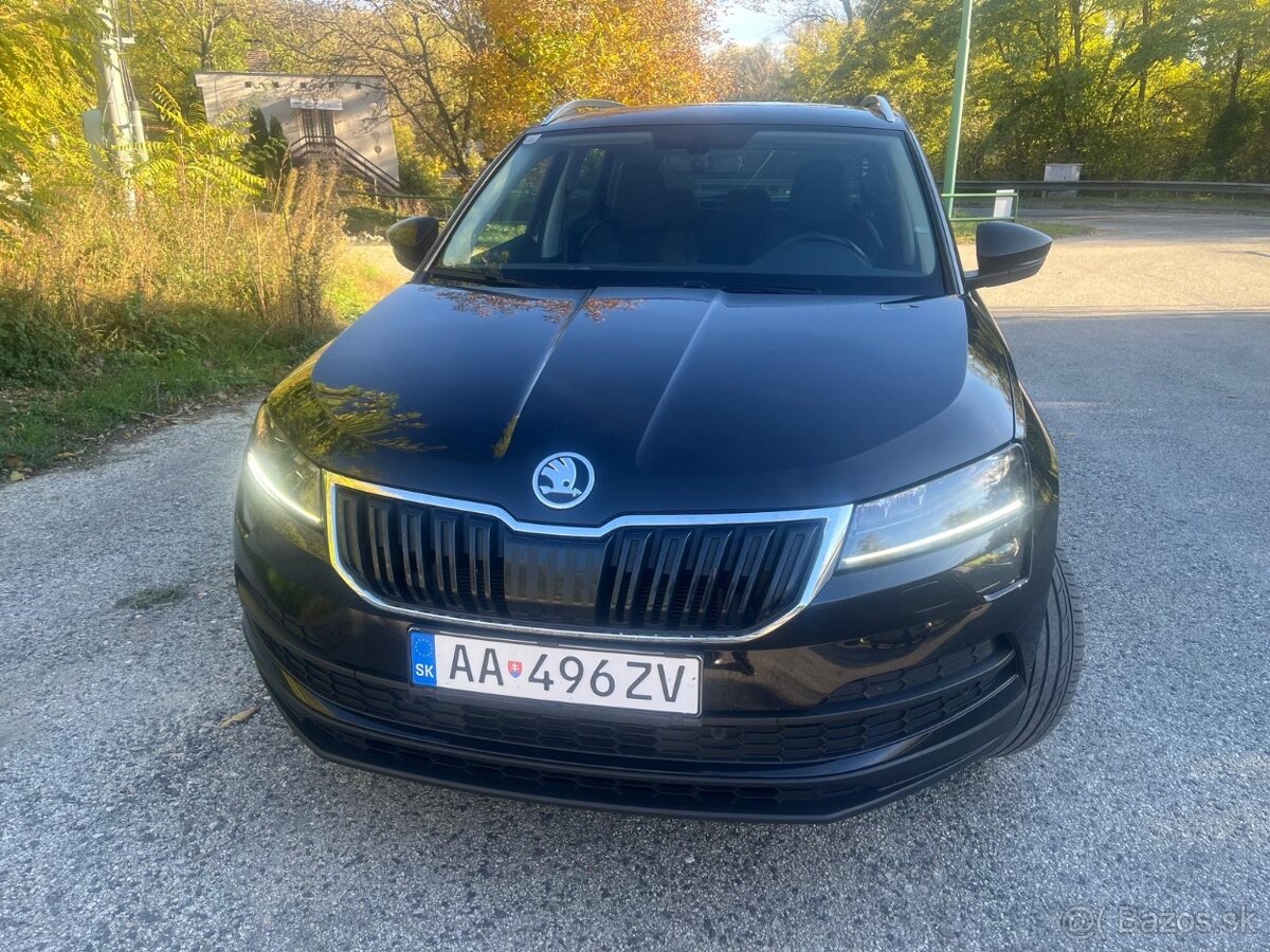 Škoda Karoq Alcantara 1,6TDi 85kw polokoža plna vybava - 2
