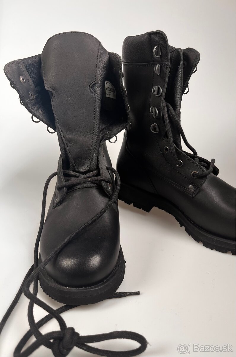 Kanady vojenské - 2