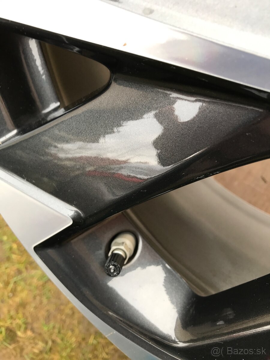 Alu disky Toyota r17 - 2