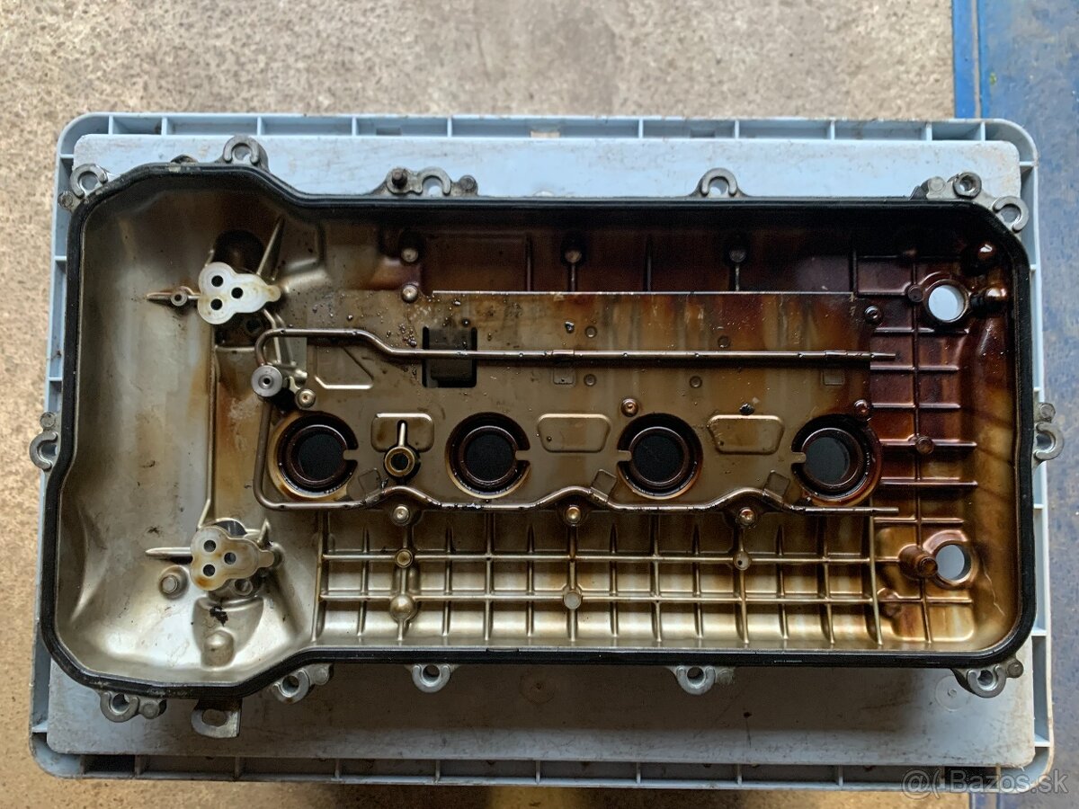 Toyota - hlava motora 2ZR-FE (2ZR-SP12) (1.8l, 98 kW) - 2