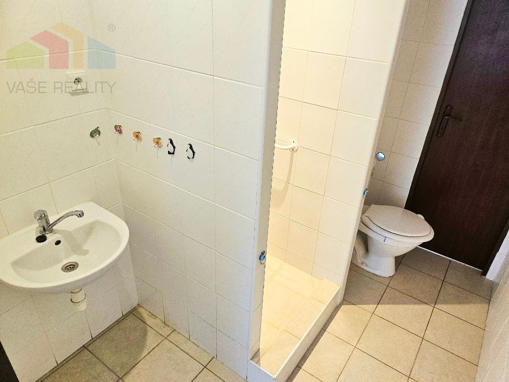 3 izbový byt Bánovce nad Bebravou - 76 m2/ SEVER / BALKÓN/ P - 2