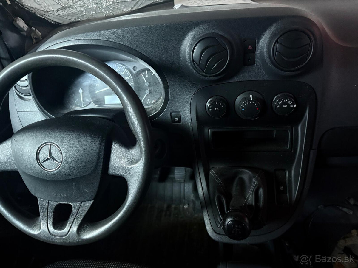Mercedes Benz Citan 1.5 CDi, havarované - 2