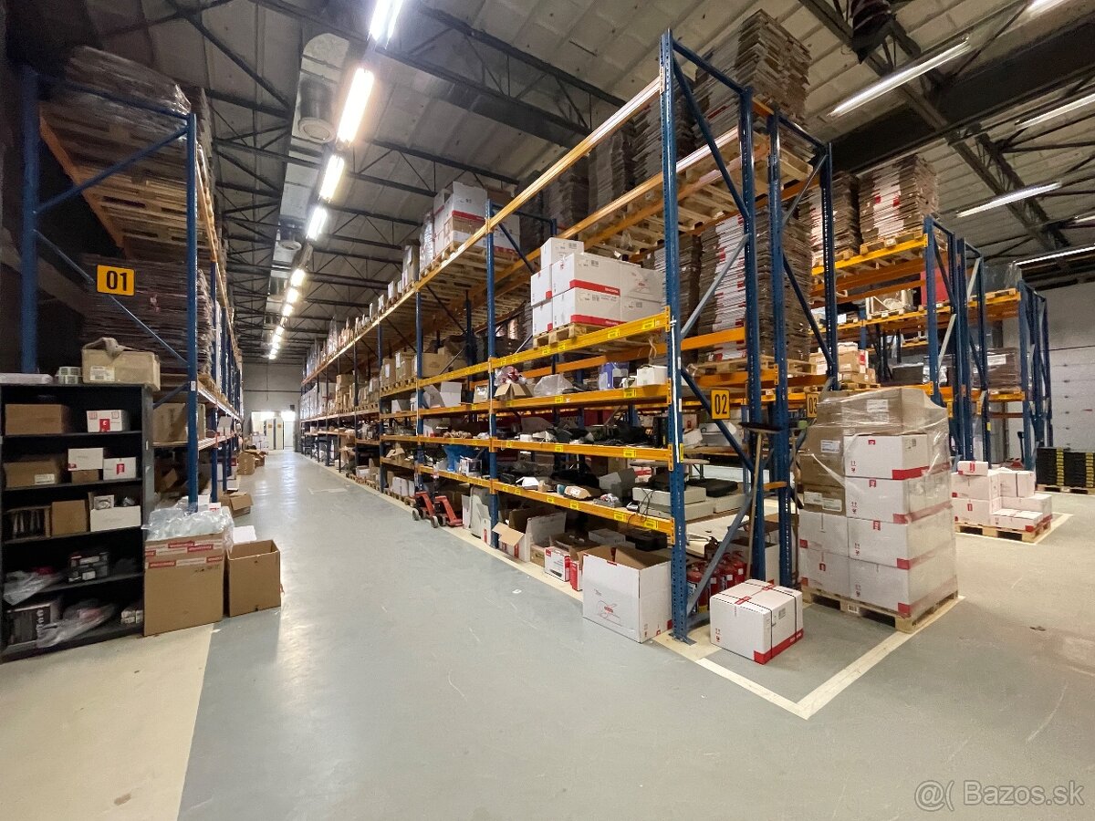Na prenájom výrobno – skladová hala v centre mesta Púchov - 2