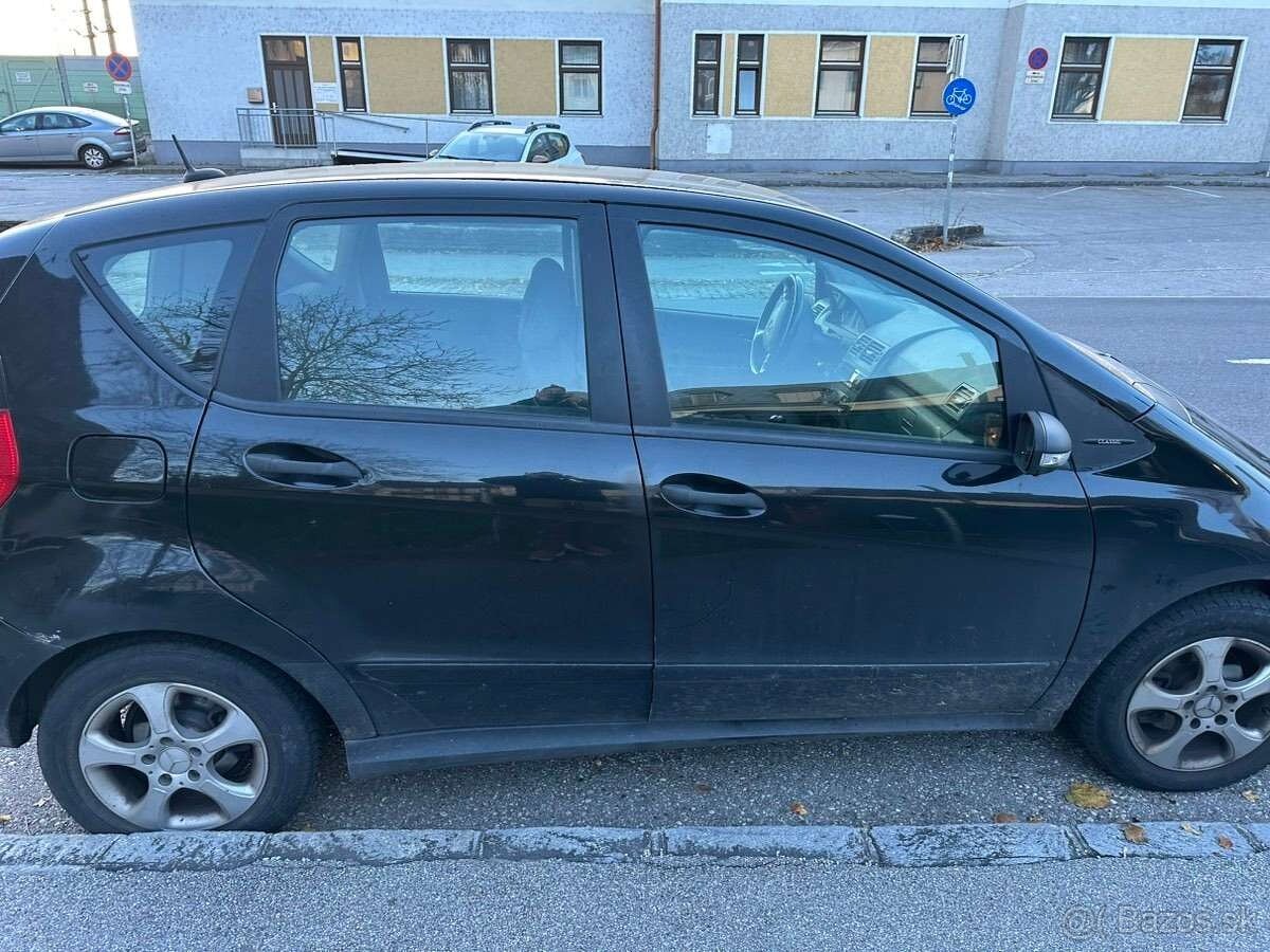 Predám Mercedes Benz A 160cdi manuál - 2