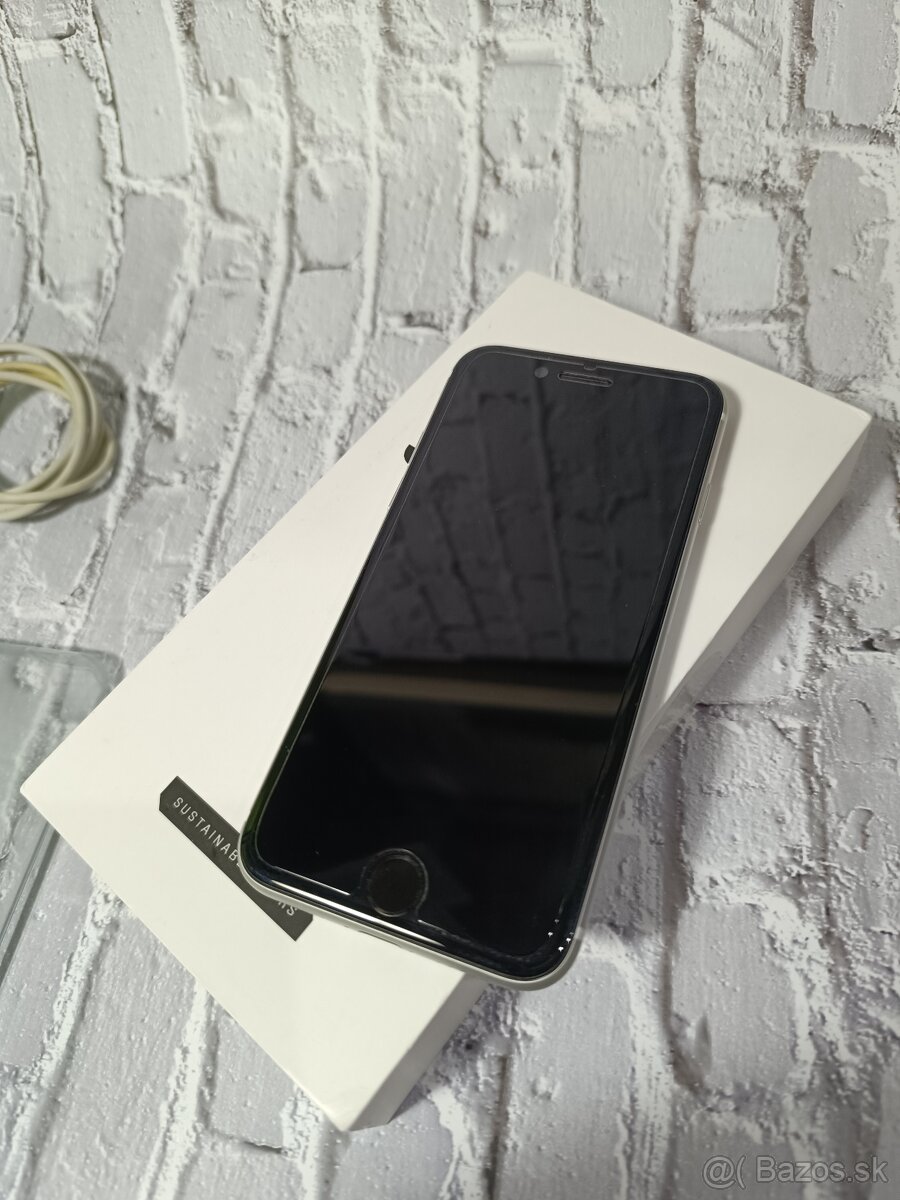 Apple Iphone SE 2020 128GB - 2