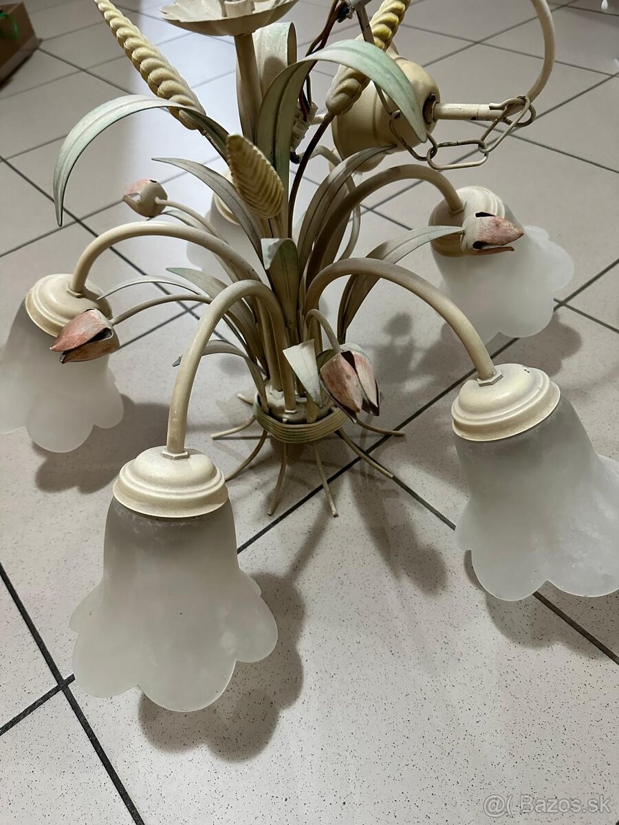 Luster na predaj - 2